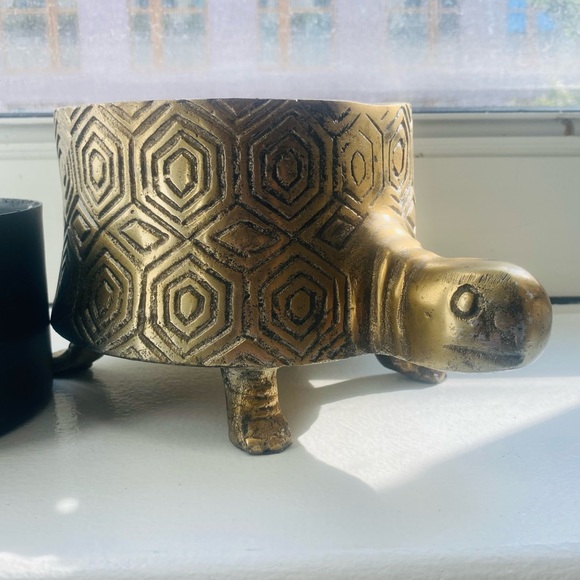 ✨ Anthropologie RARE Idol Planter turtle tortoise gold brass - Picture 2 of 11